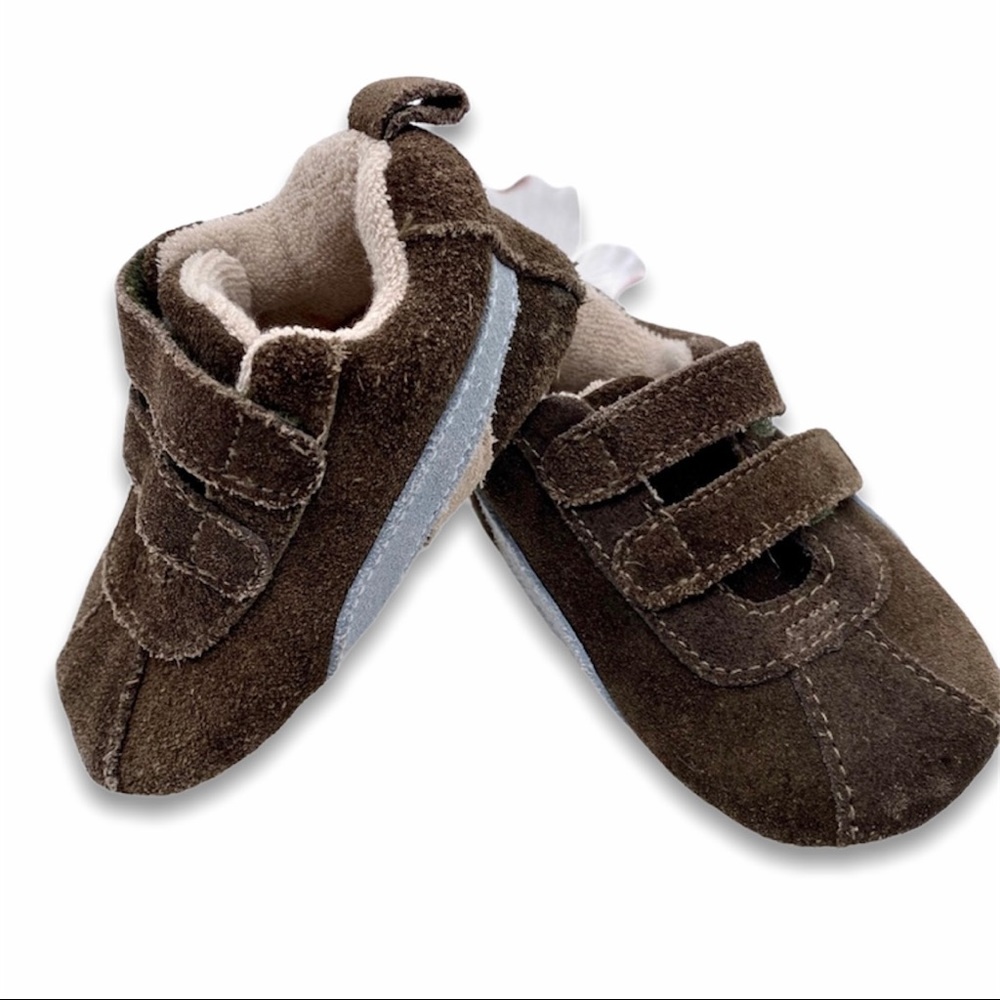 EUC Pumpkin Patch Suede Baby Walker Sneakers, 1